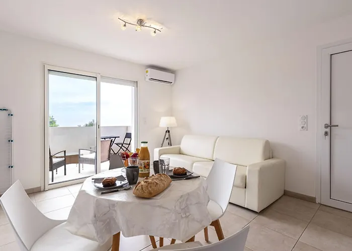 Apartment Brigitte By Interhome